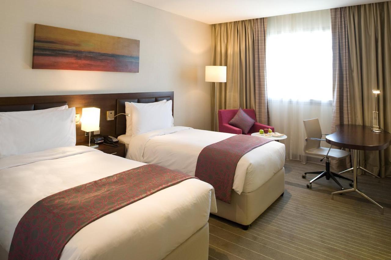 Holiday Inn Muscat Alseeb By Ihg Екстериор снимка