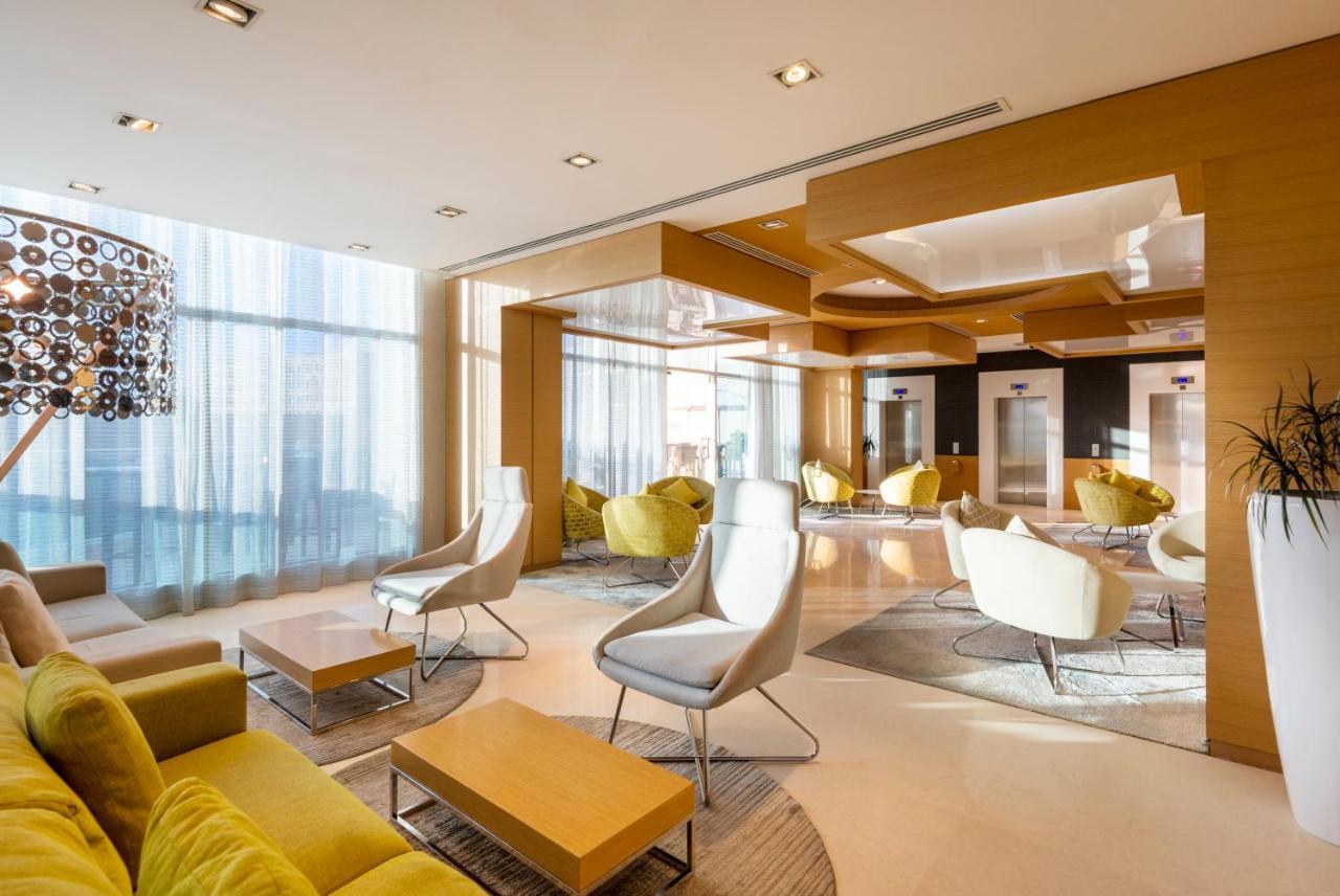 Holiday Inn Muscat Alseeb By Ihg Екстериор снимка