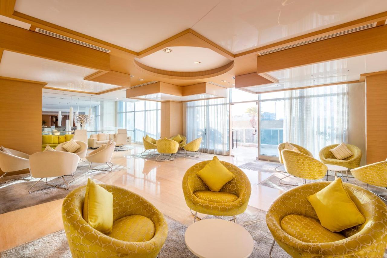 Holiday Inn Muscat Alseeb By Ihg Екстериор снимка