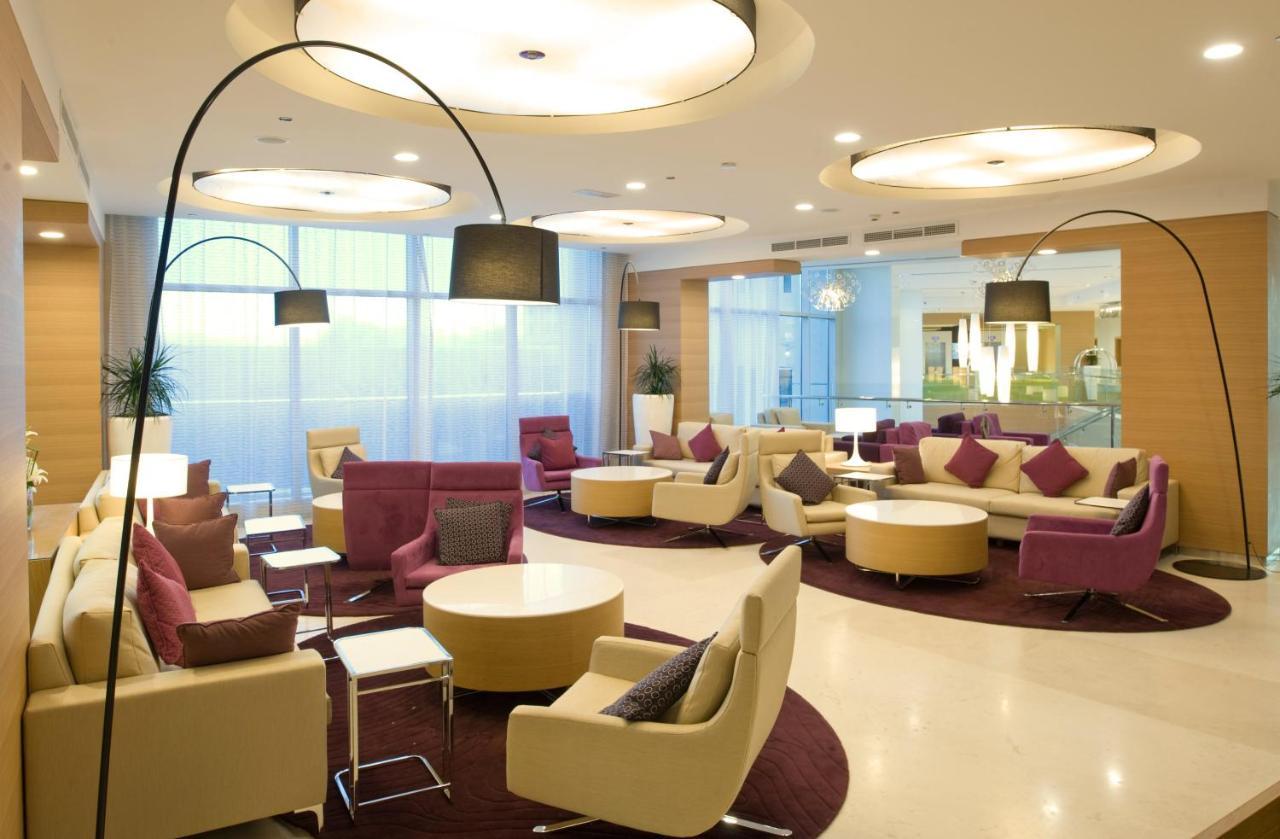 Holiday Inn Muscat Alseeb By Ihg Екстериор снимка
